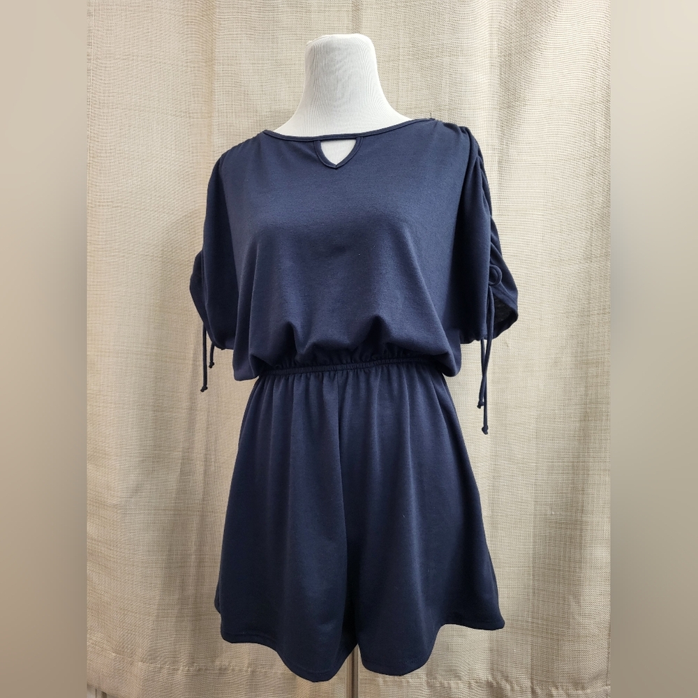 Melrose Women's Navy One Piece Romper Elastic Stretch Tie‎ Sleeve Size Small